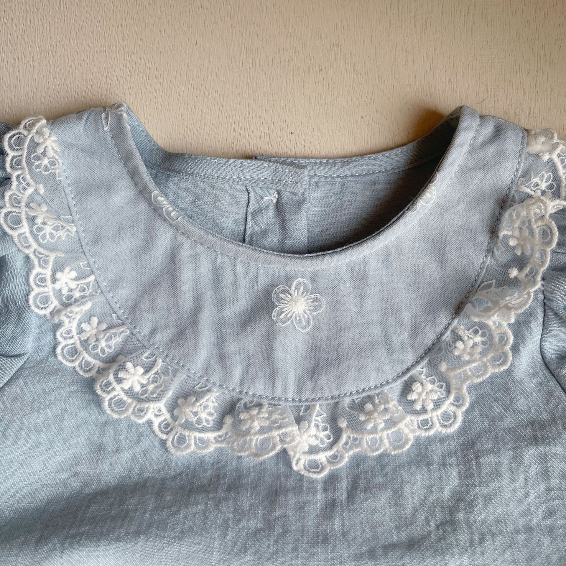 LINE_ALBUM_202649_260409_204