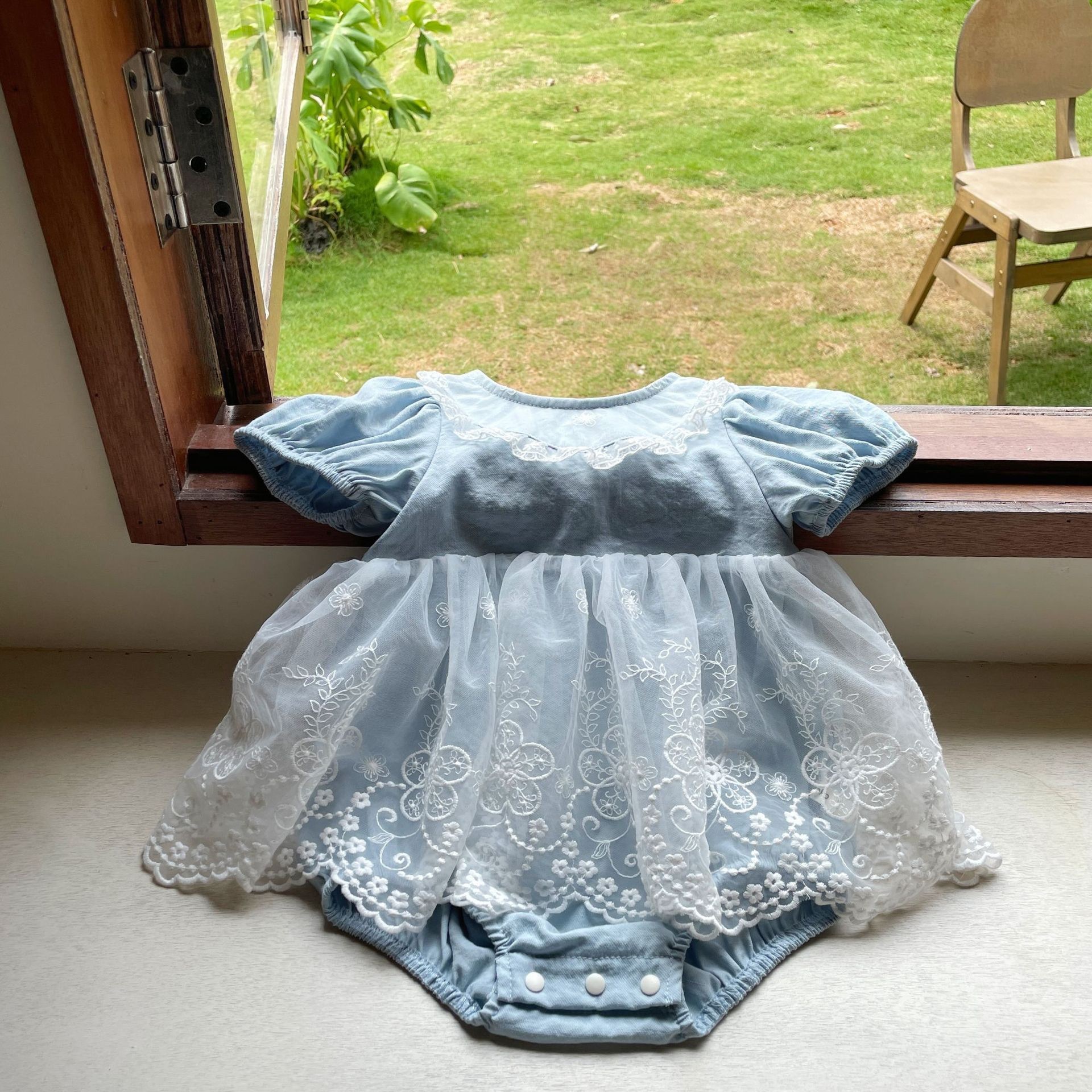 LINE_ALBUM_202649_260409_198