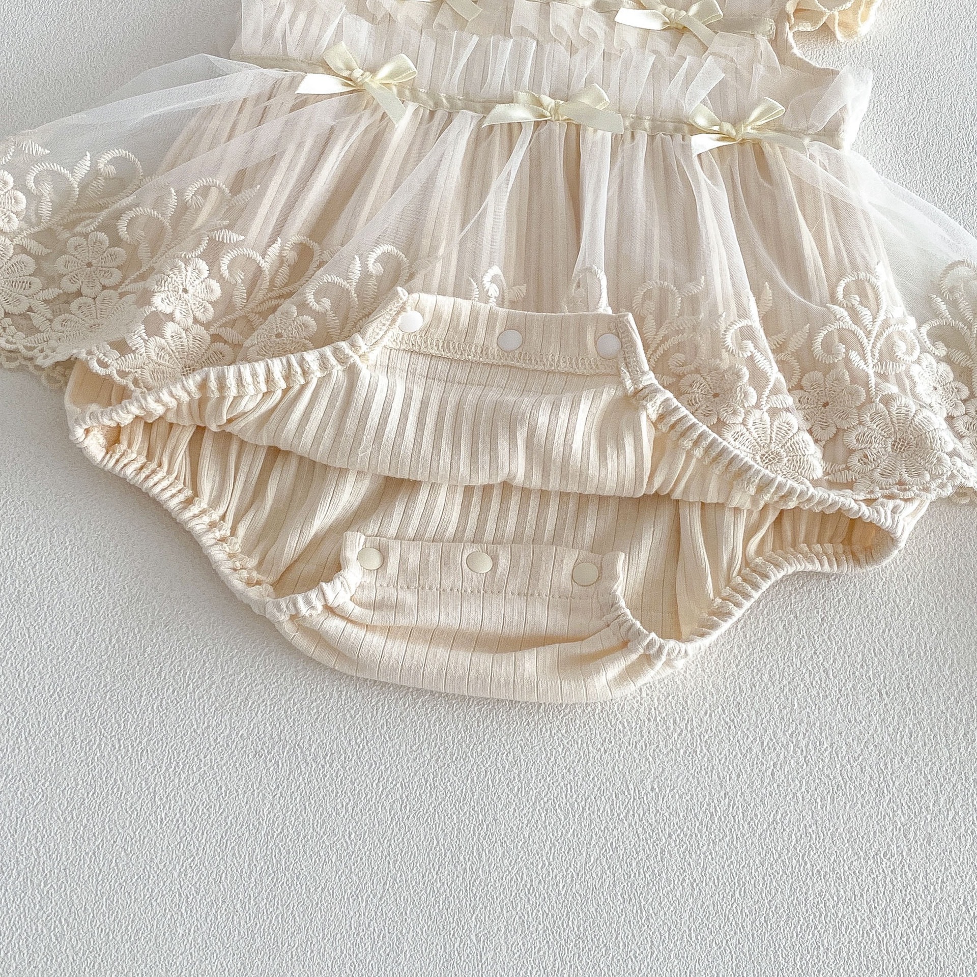 LINE_ALBUM_202651_260501_67