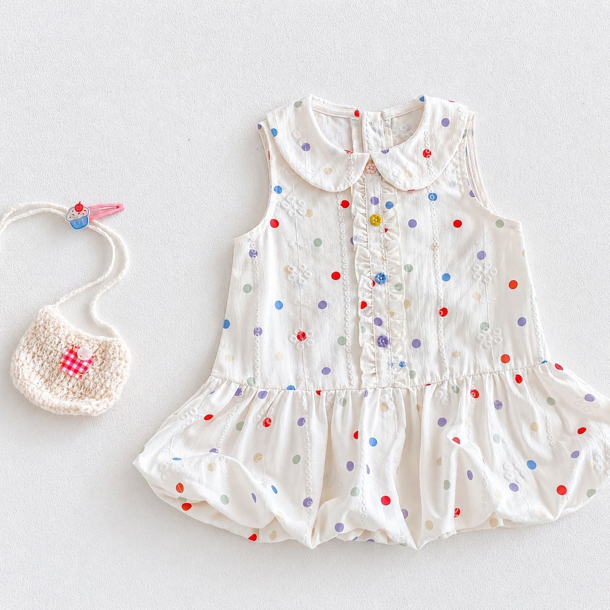 LINE_ALBUM_202656_260506_20