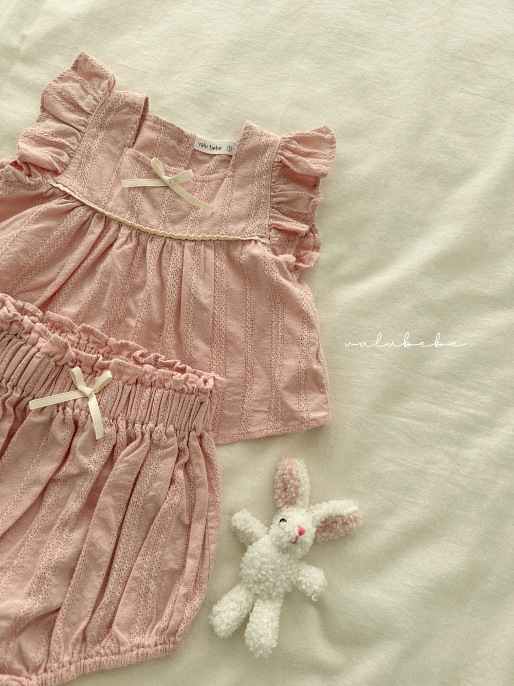 LINE_ALBUM_202661_260601_8