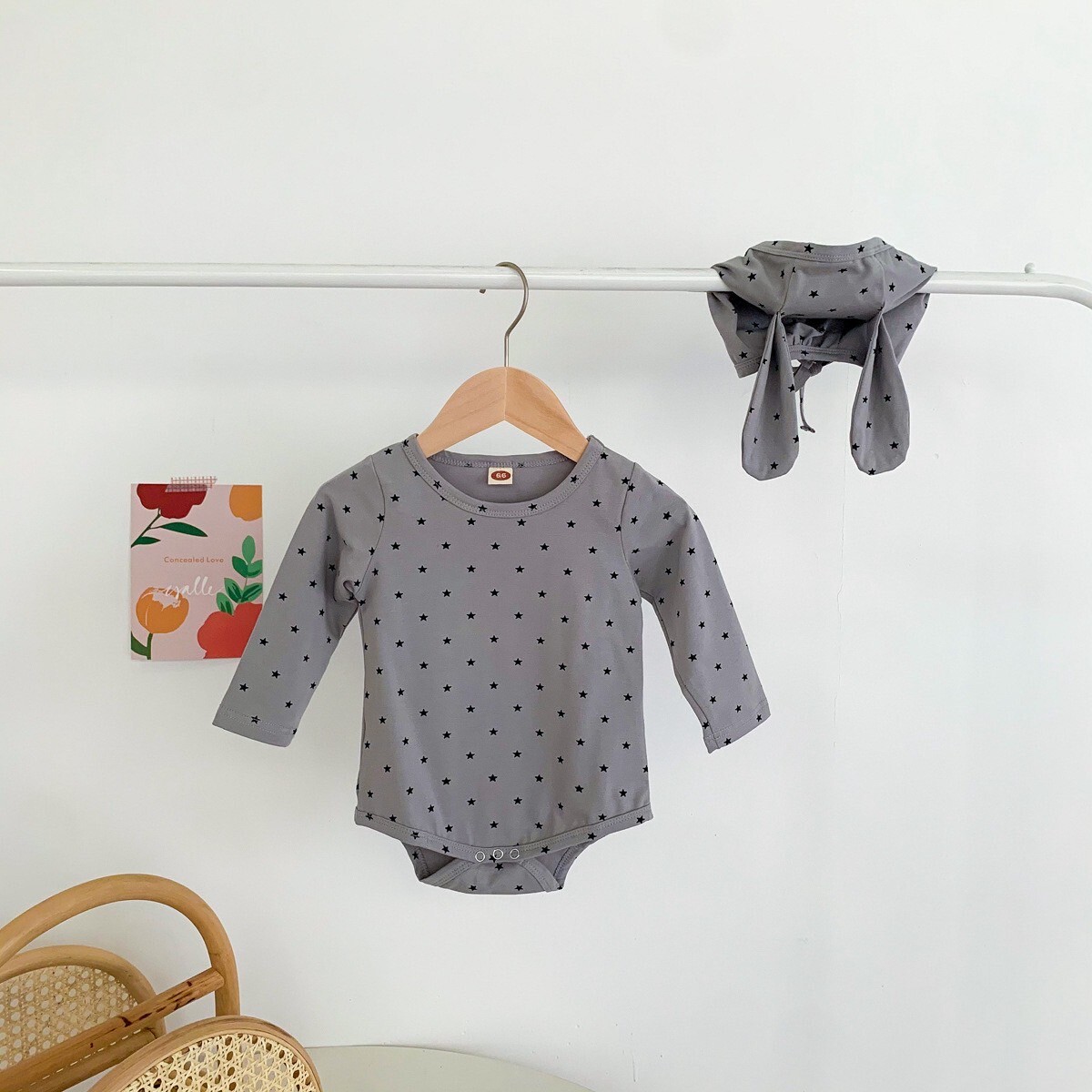 LINE_ALBUM_202582_250802_147