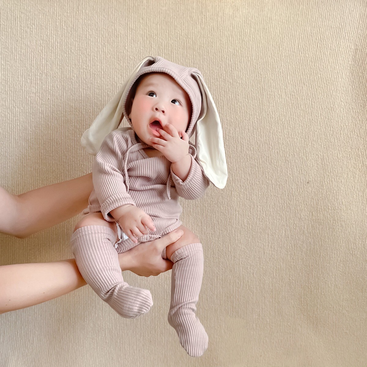 LINE_ALBUM_202582_250802_137