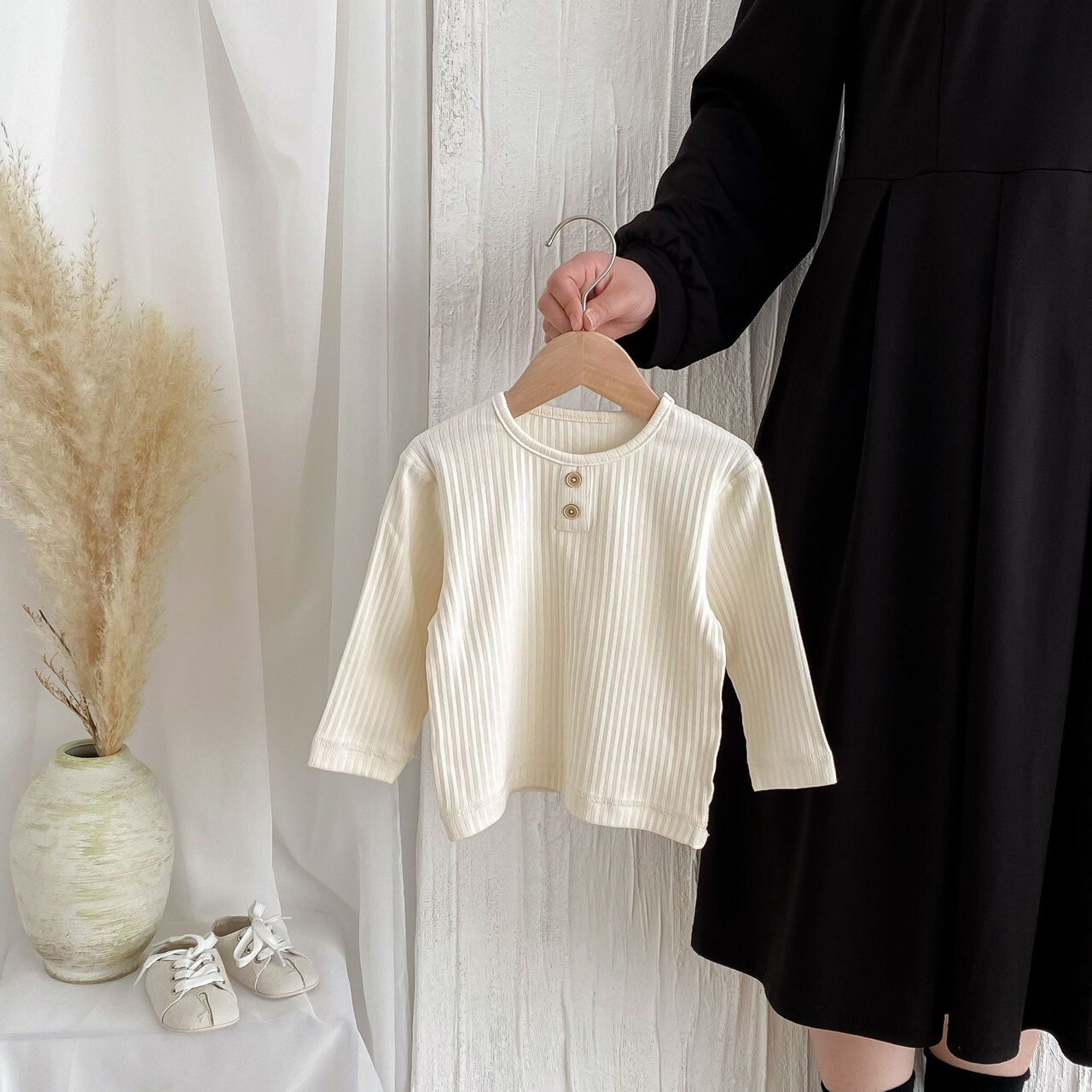 LINE_ALBUM_202582_250802_119