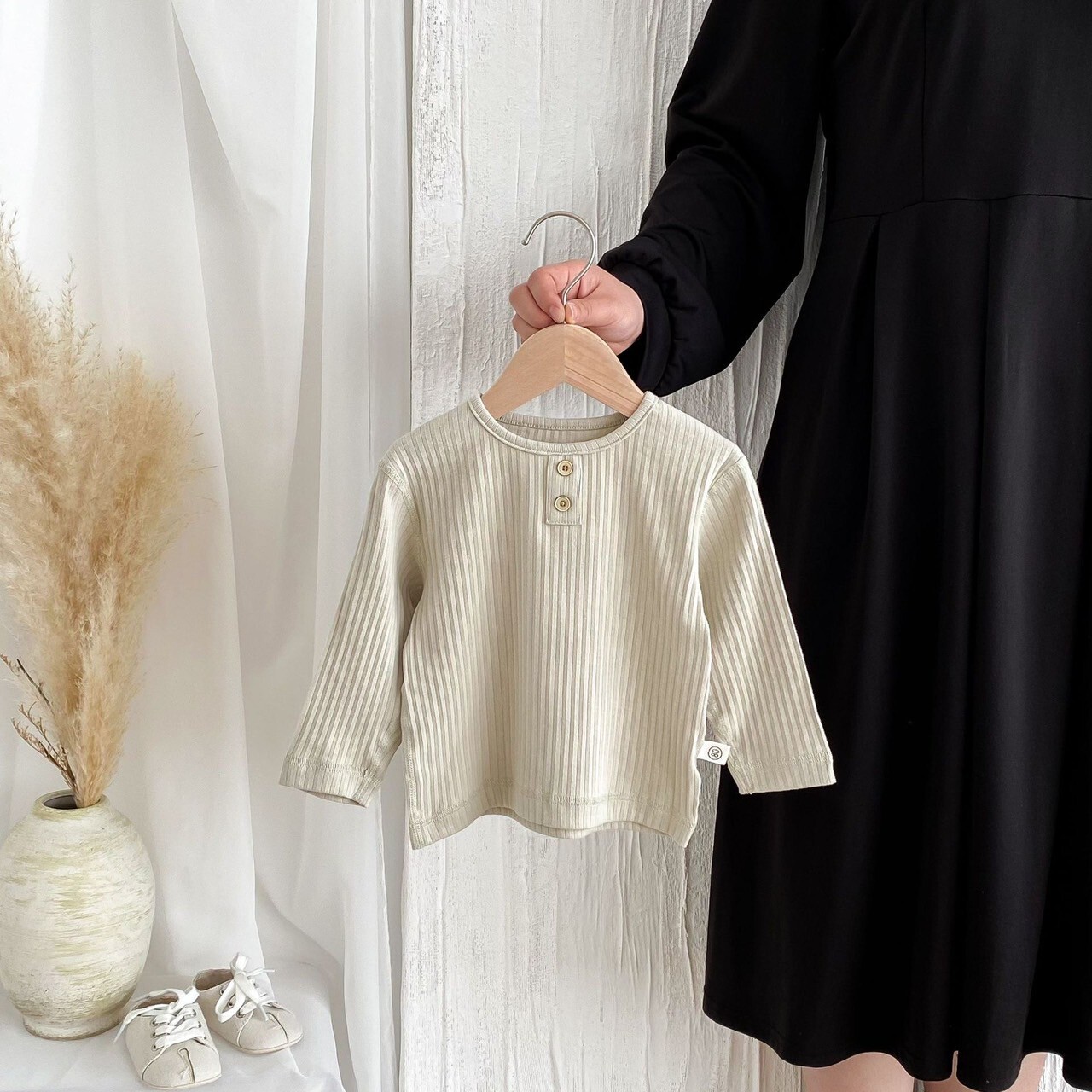 LINE_ALBUM_202582_250802_118