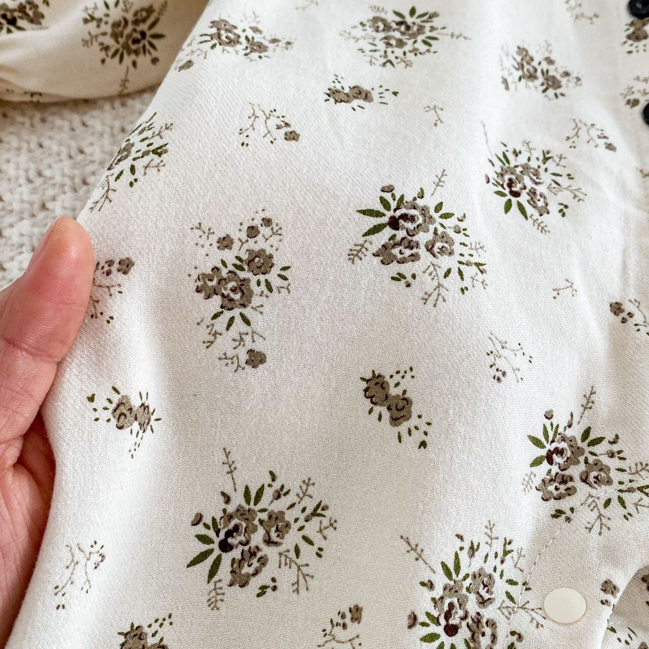 LINE_ALBUM_202582_250802_97