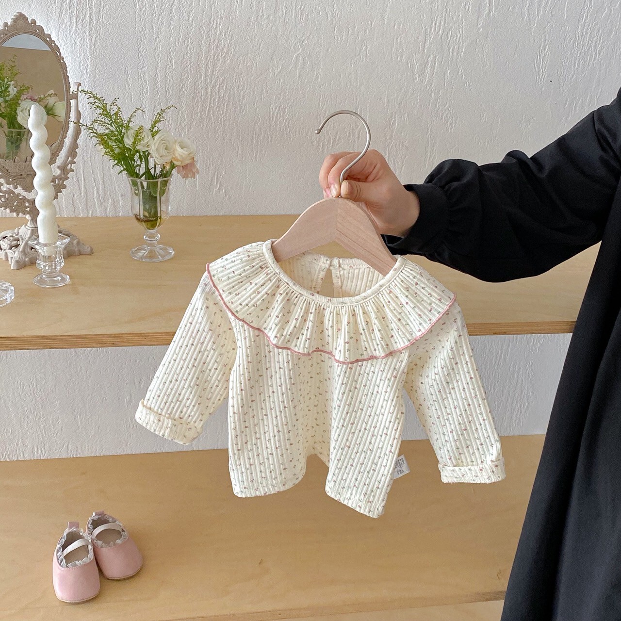 LINE_ALBUM_202582_250802_93