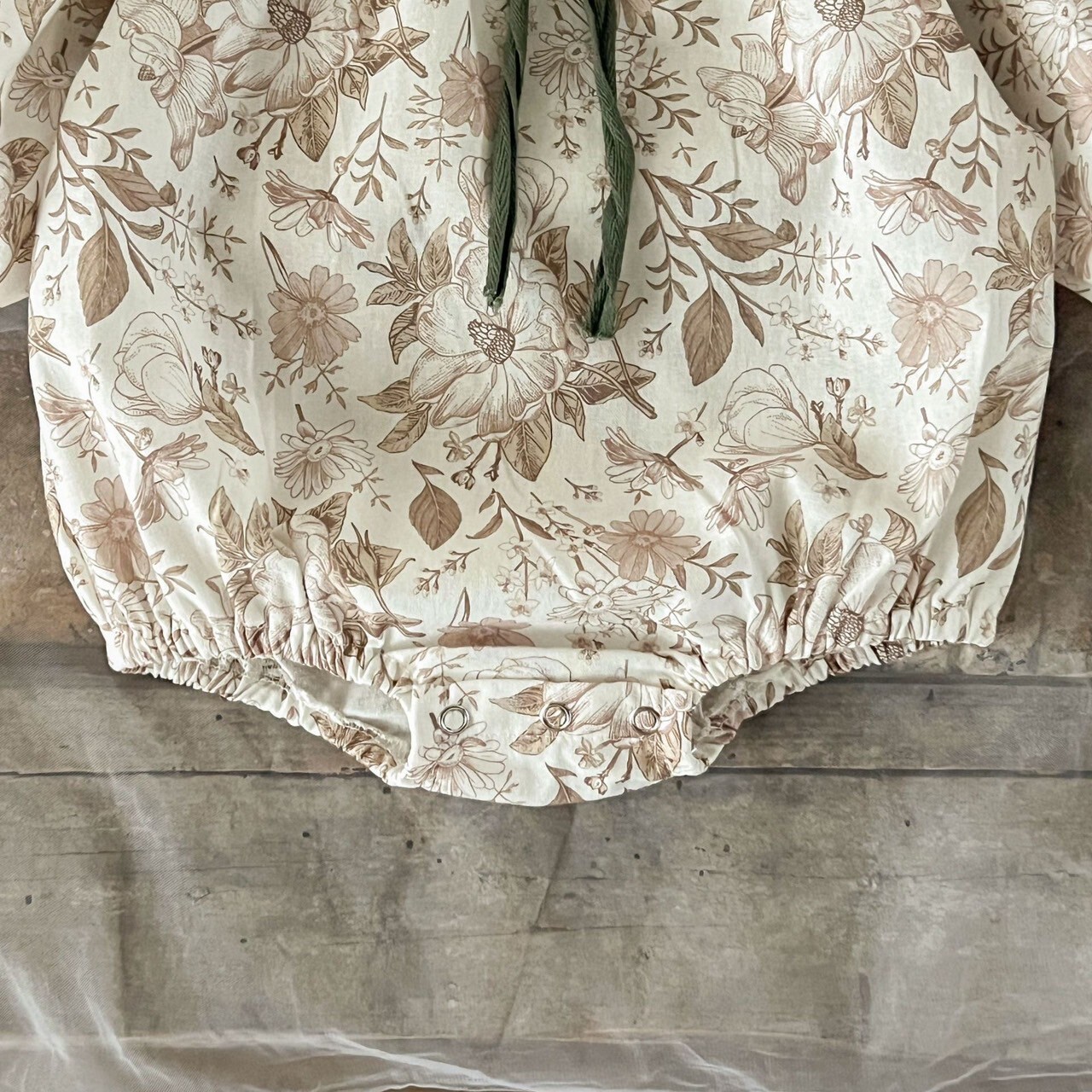 LINE_ALBUM_202584_250804_165