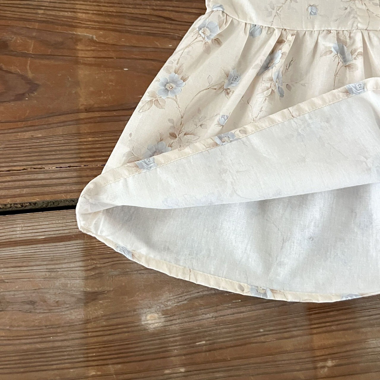 LINE_ALBUM_202584_250804_56