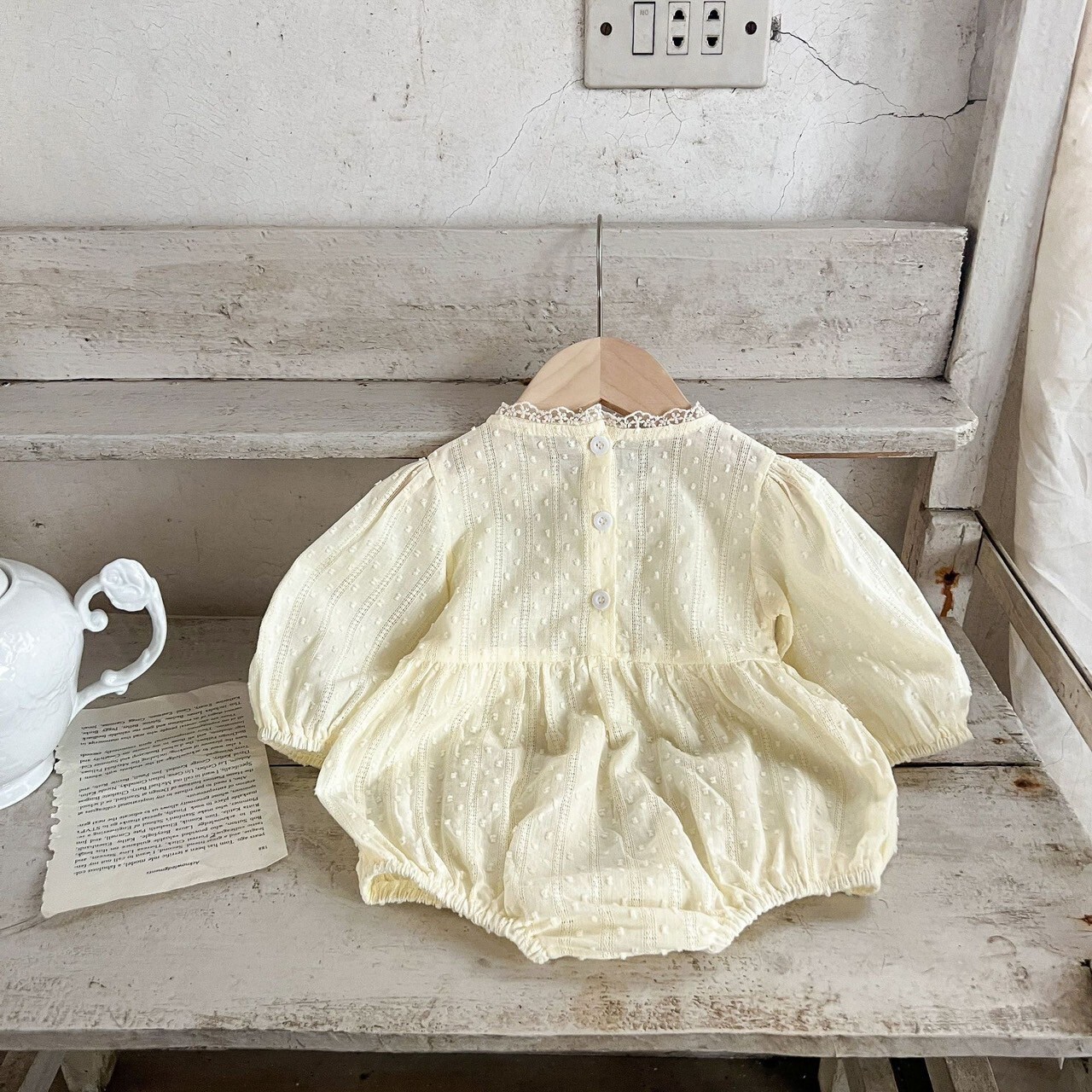 LINE_ALBUM_202584_250804_52