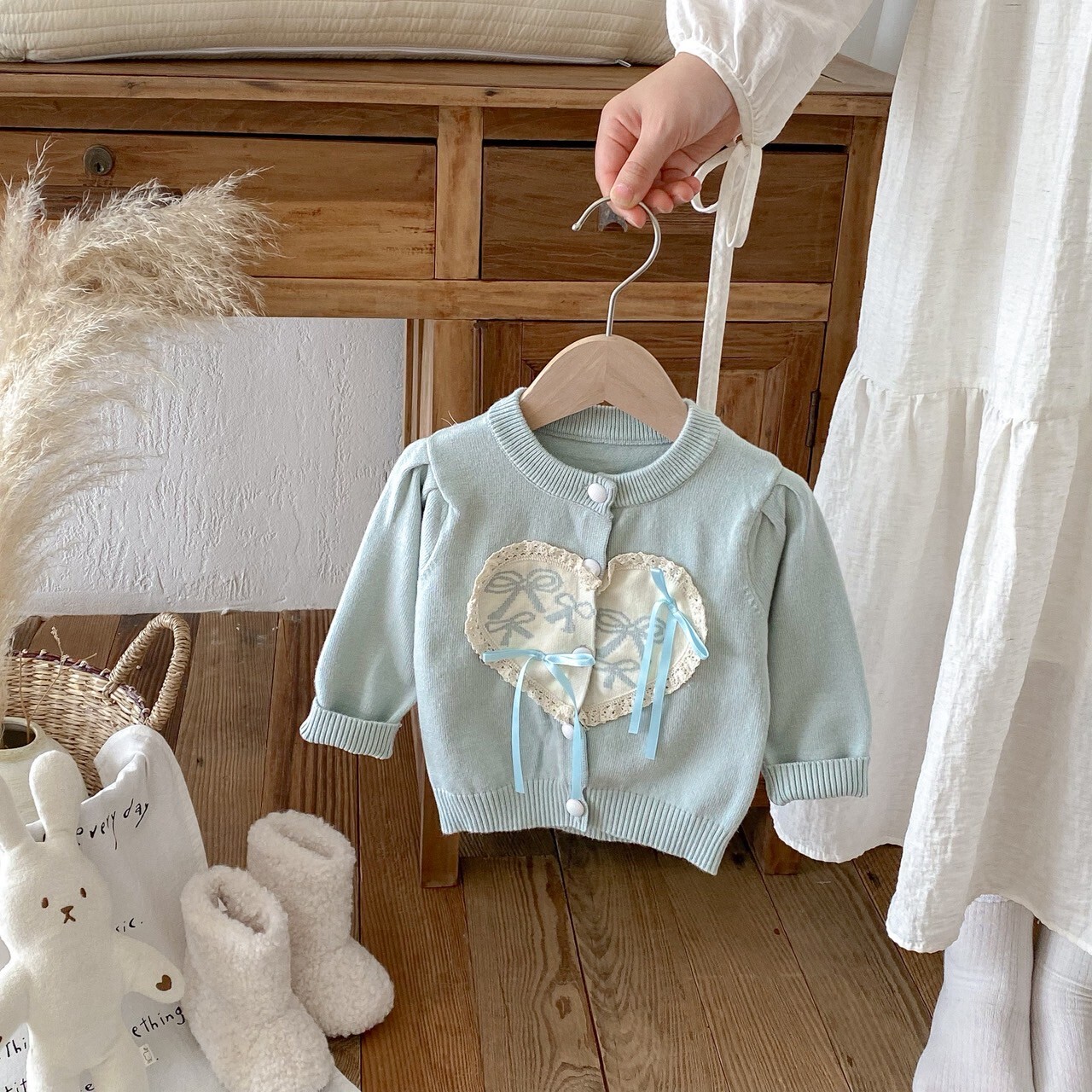 LINE_ALBUM_202587_250807_108