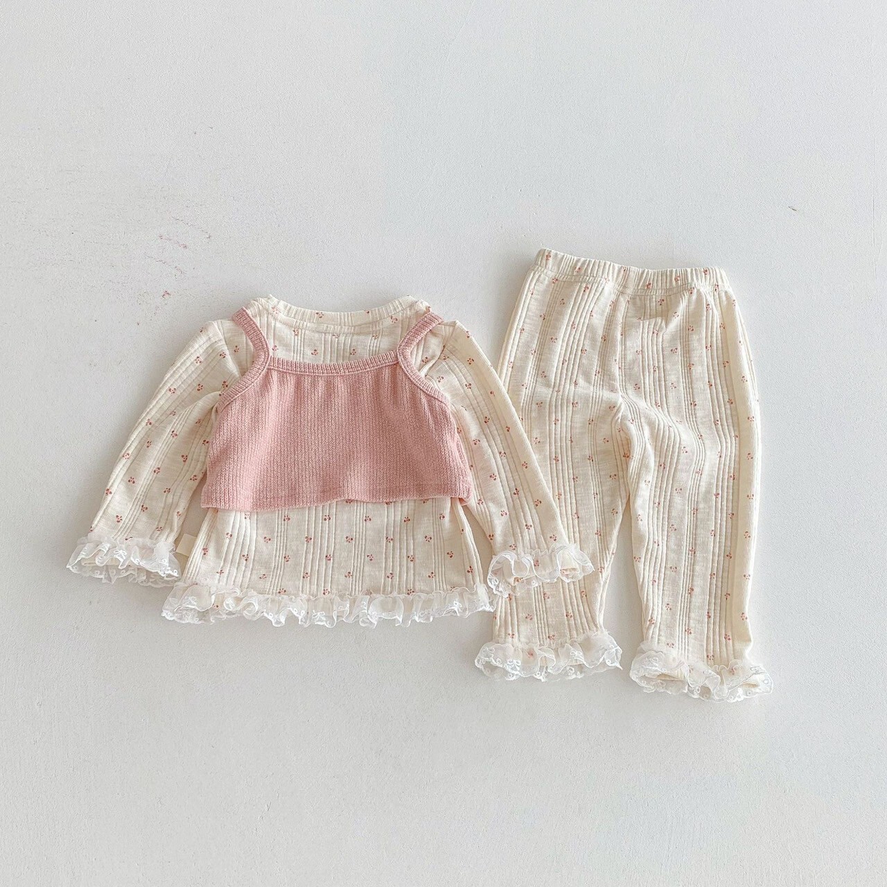 LINE_ALBUM_202587_250807_72