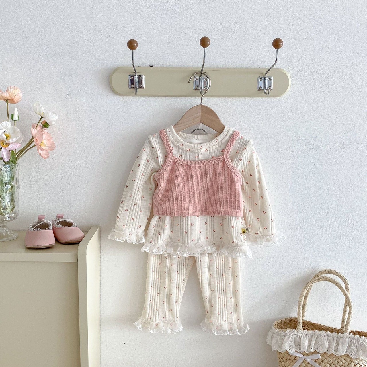 LINE_ALBUM_202587_250807_76