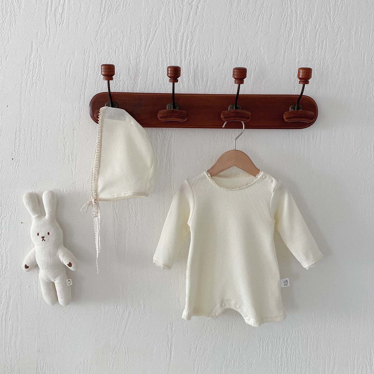 LINE_ALBUM_202589_250809_140