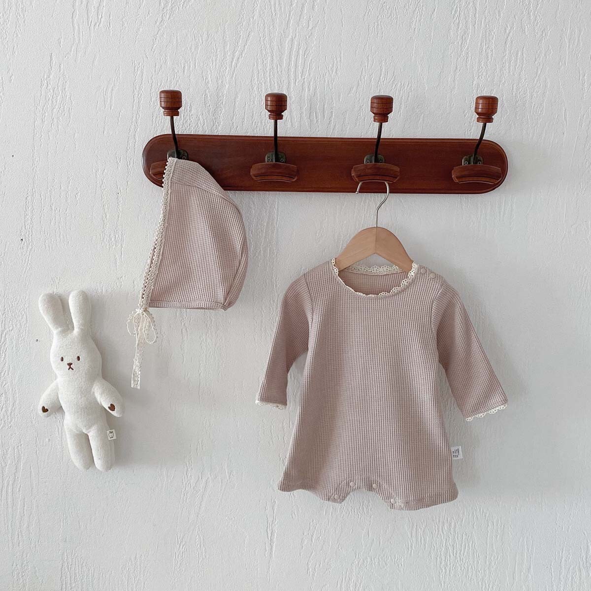 LINE_ALBUM_202589_250809_138