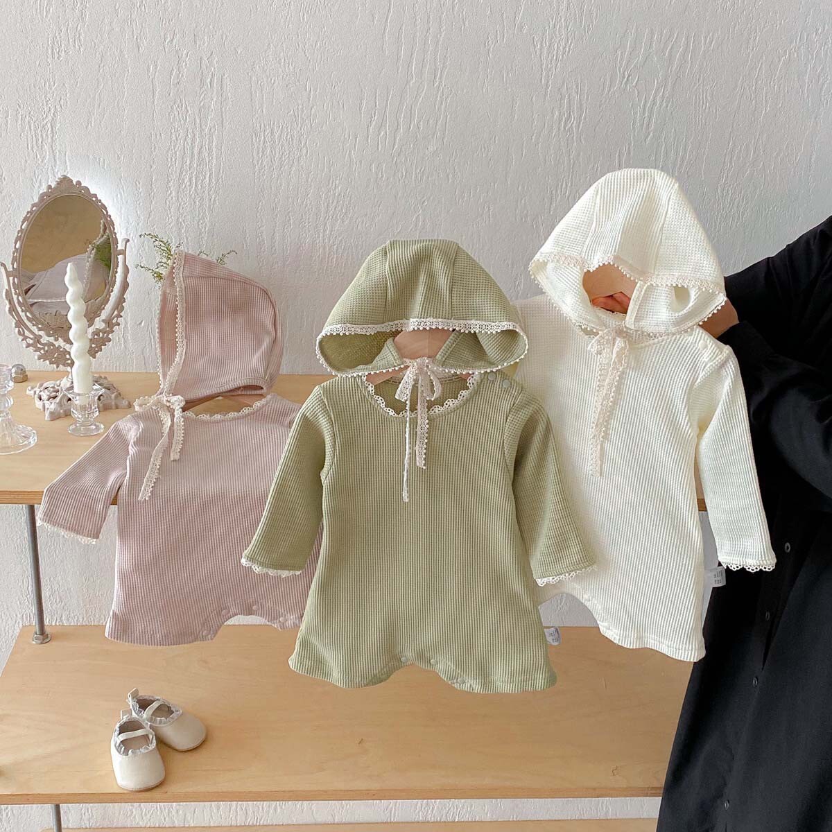 LINE_ALBUM_202589_250809_150