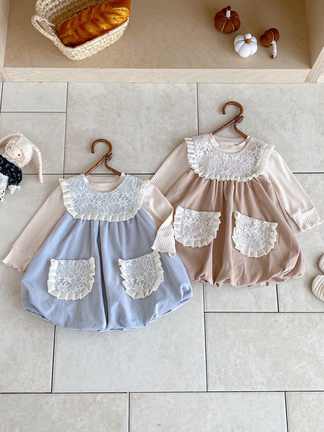 LINE_ALBUM_202589_250809_127