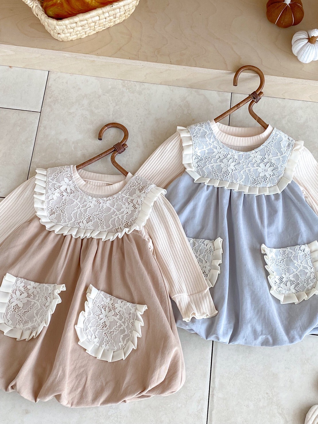 LINE_ALBUM_202589_250809_126