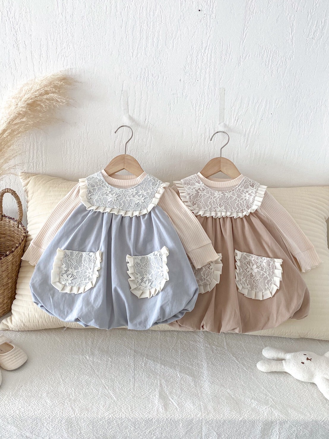 LINE_ALBUM_202589_250809_130