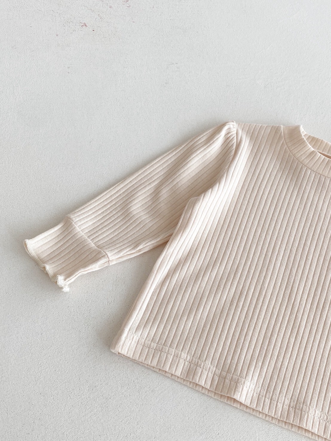 LINE_ALBUM_202589_250809_119