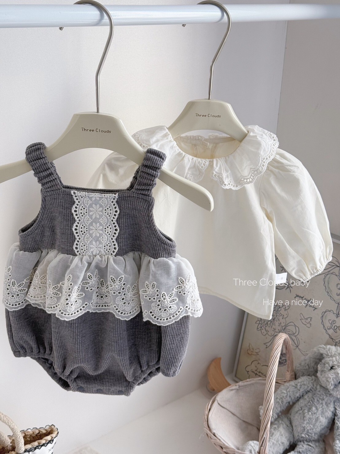 LINE_ALBUM_202592_250902_135