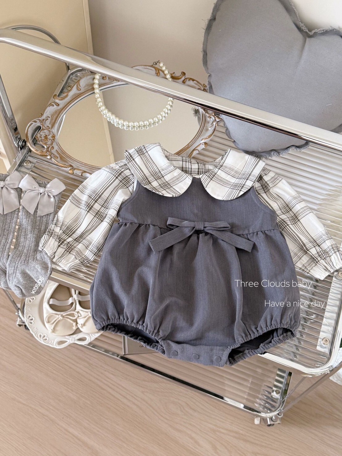 LINE_ALBUM_202592_250902_52