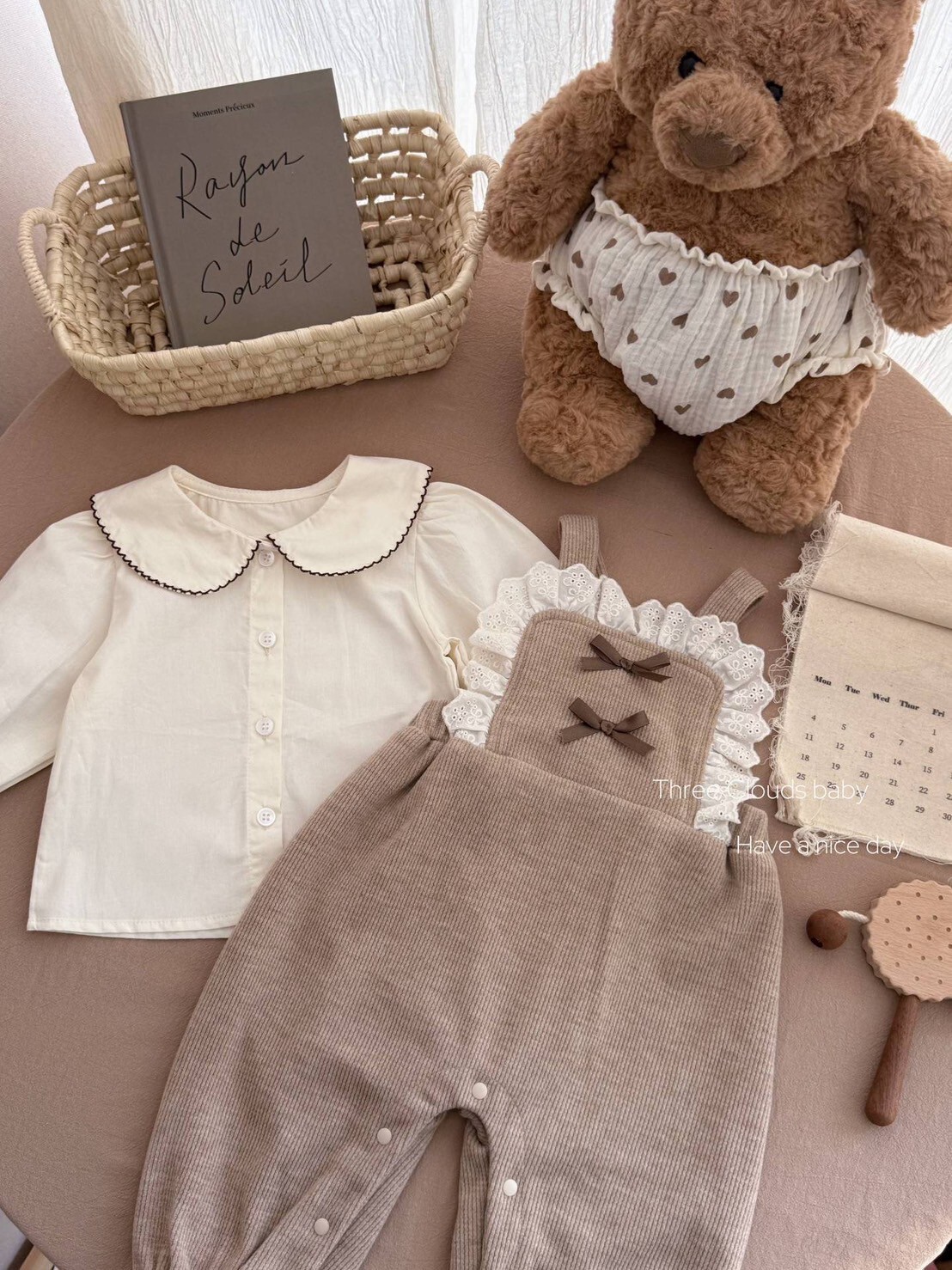 LINE_ALBUM_202592_250902_18