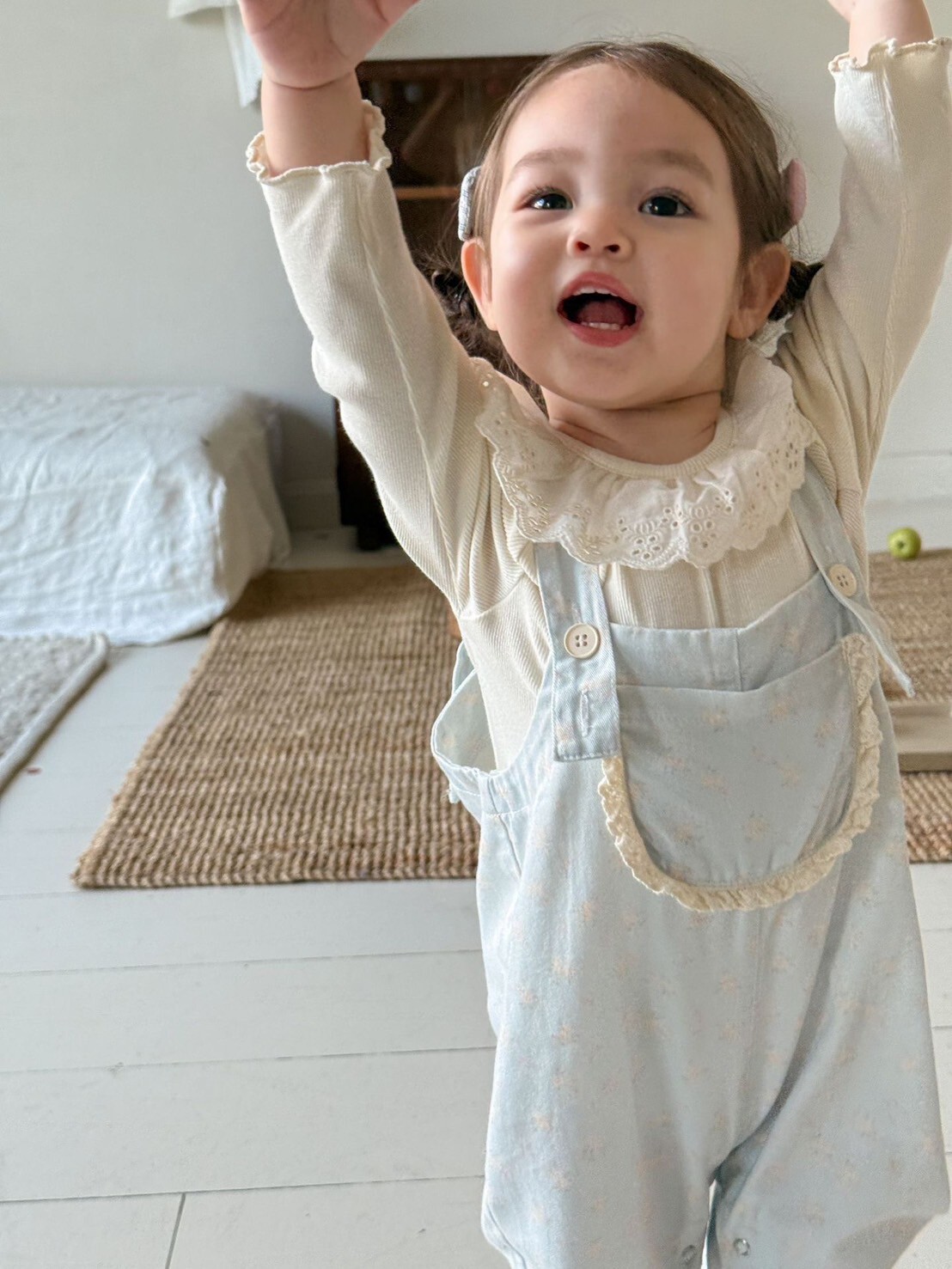 LINE_ALBUM_202593_250903_137