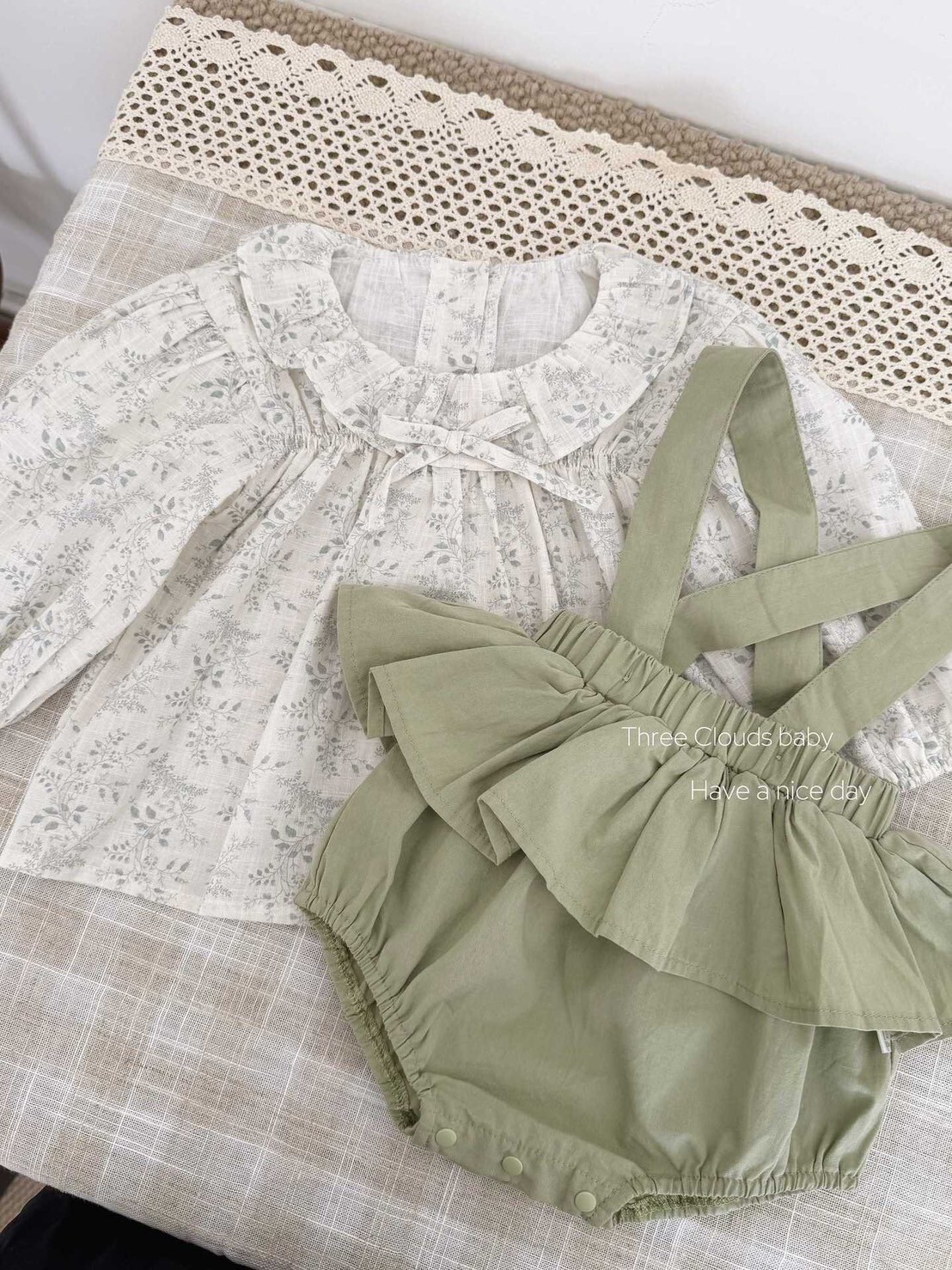 LINE_ALBUM_202595_250905_142