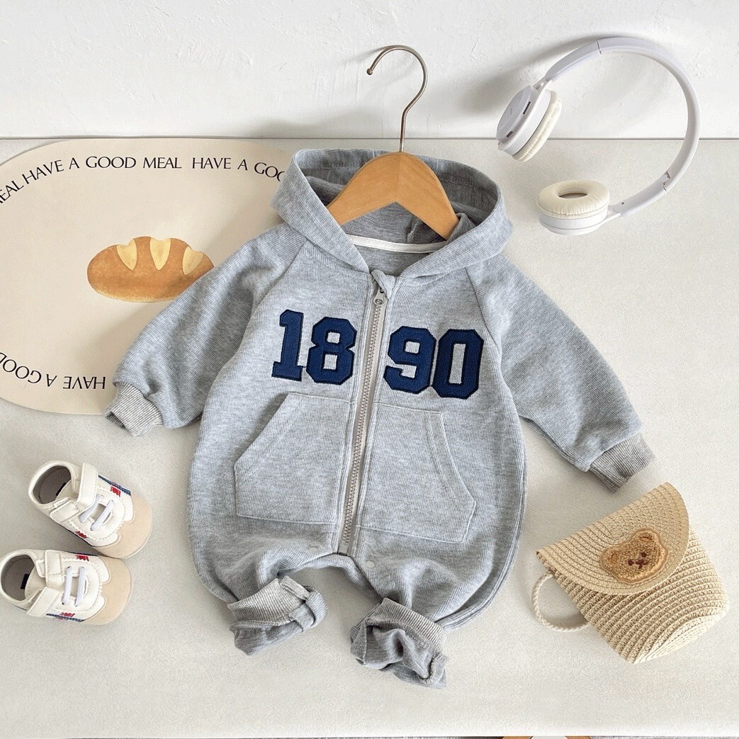 LINE_ALBUM_202596_250906_226