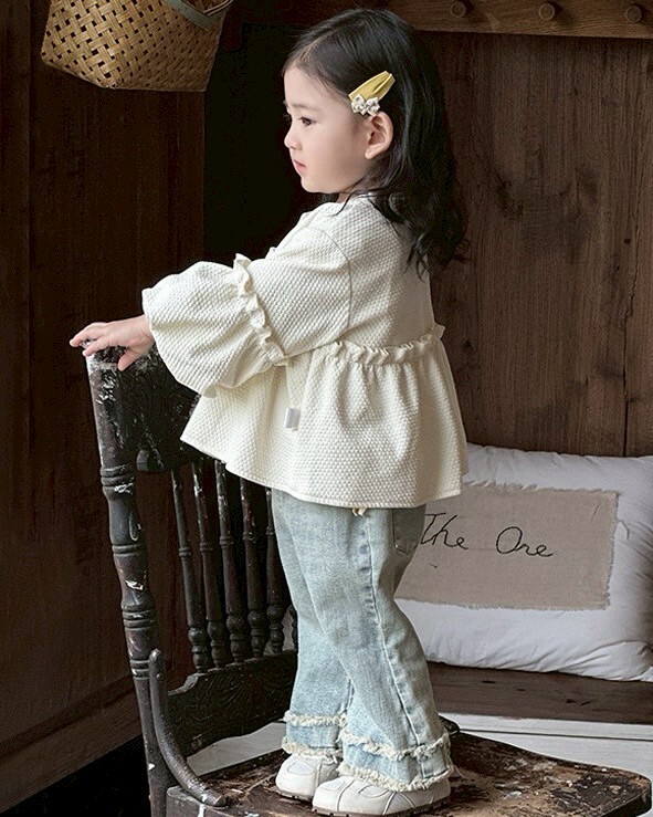 LINE_ALBUM_202596_250906_210