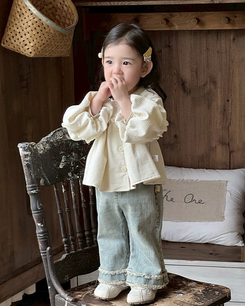 LINE_ALBUM_202596_250906_212