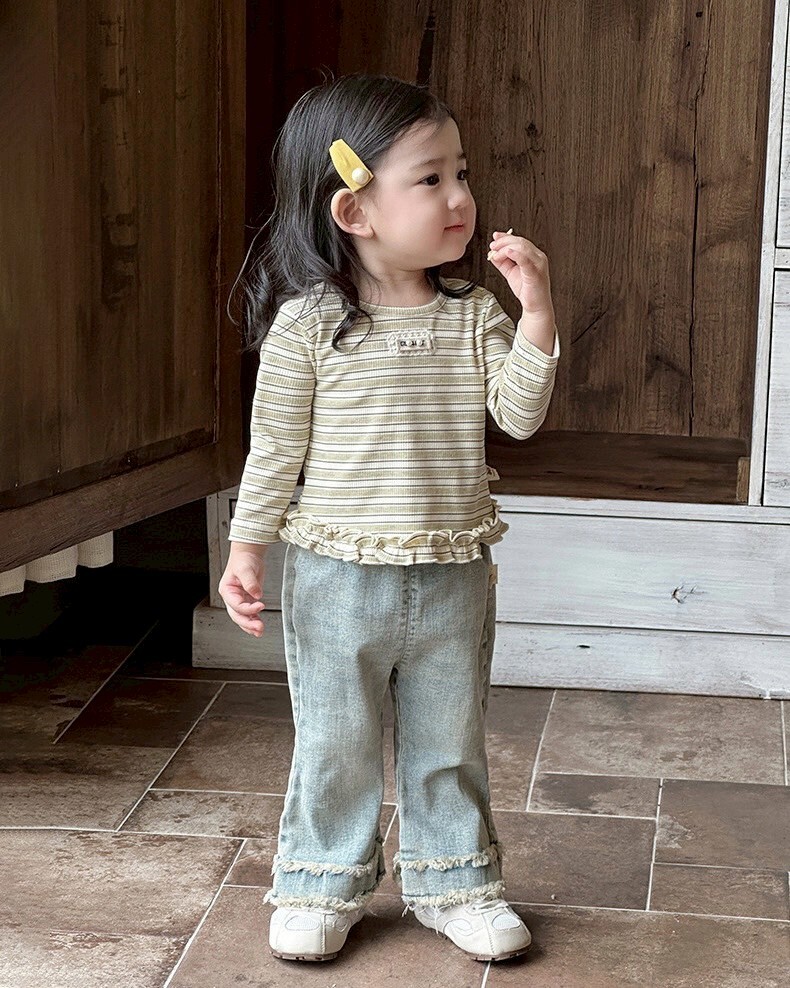 LINE_ALBUM_202596_250906_201