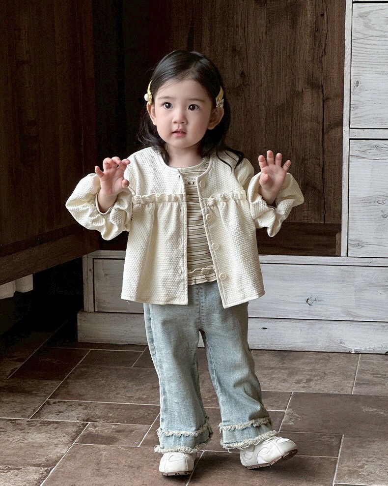 LINE_ALBUM_202596_250906_207