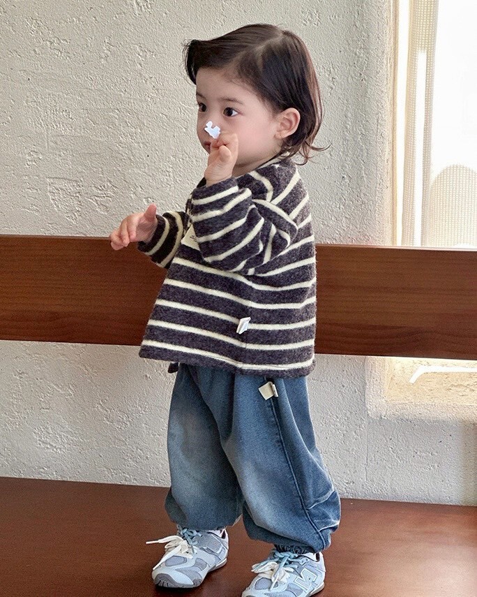 LINE_ALBUM_202596_250906_196