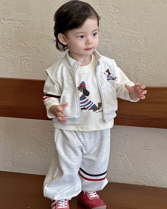 LINE_ALBUM_202596_250906_180