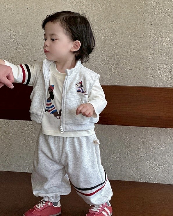 LINE_ALBUM_202596_250906_183