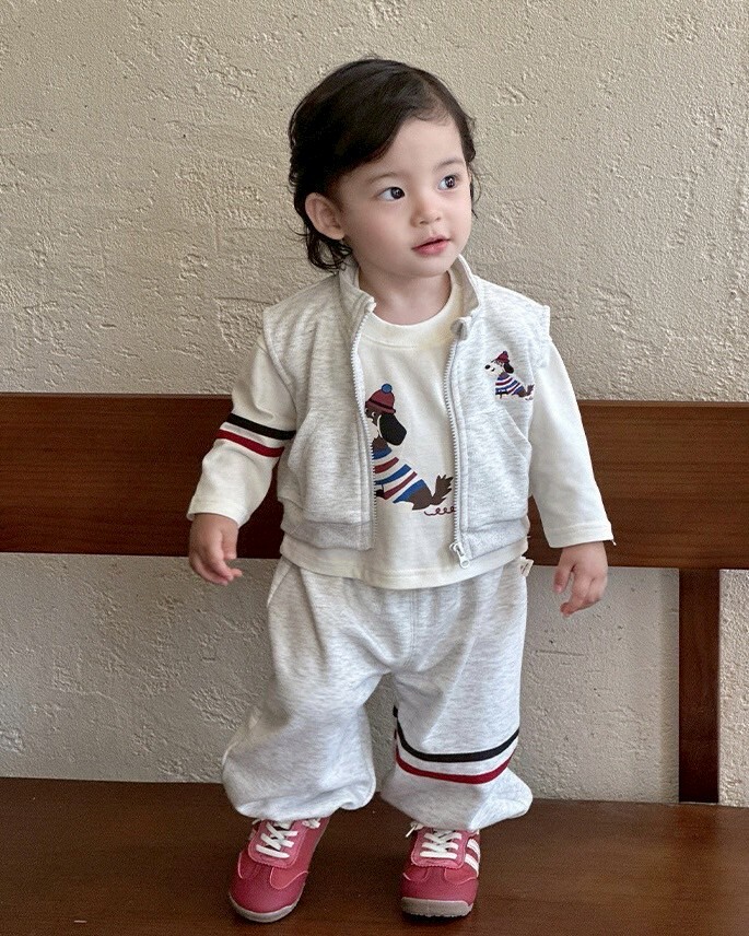 LINE_ALBUM_202596_250906_181