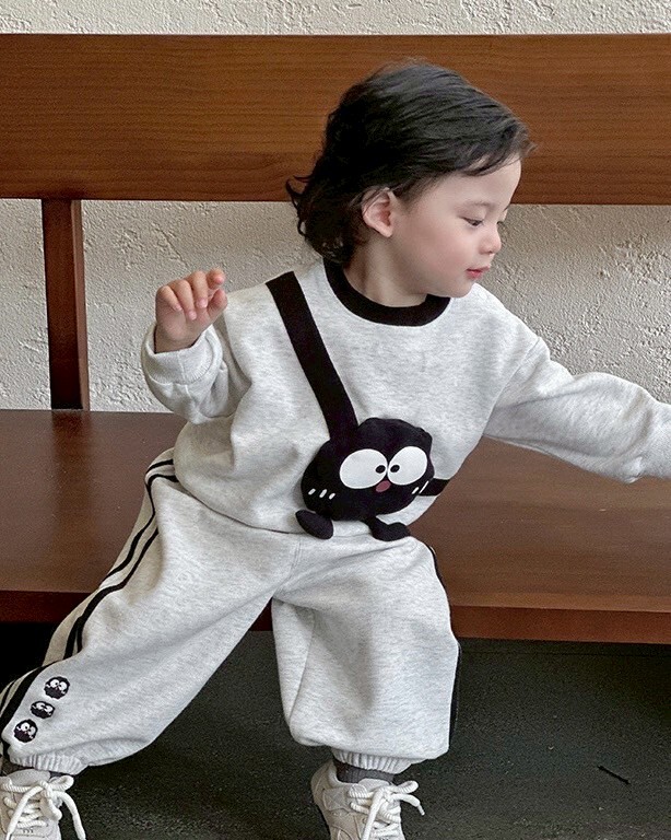 LINE_ALBUM_202596_250906_169