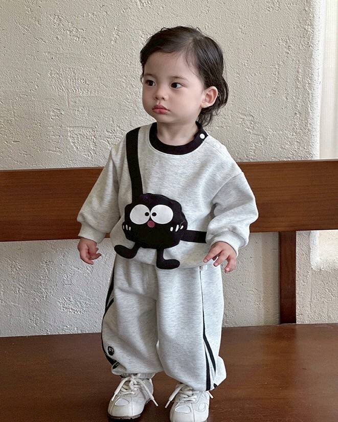 LINE_ALBUM_202596_250906_171