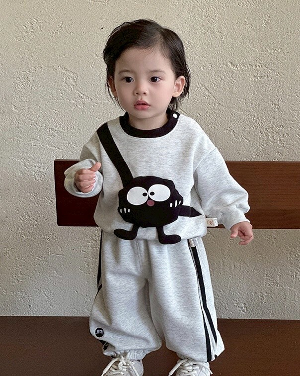 LINE_ALBUM_202596_250906_166