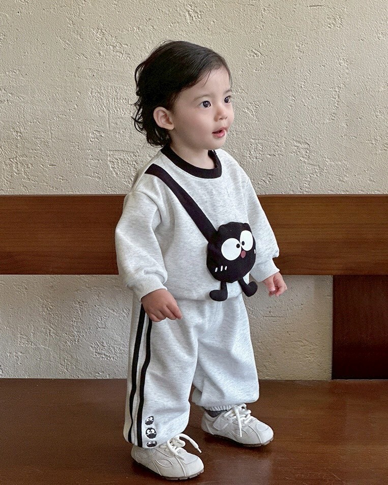 LINE_ALBUM_202596_250906_170