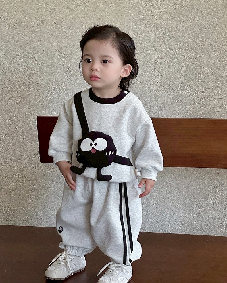 LINE_ALBUM_202596_250906_168