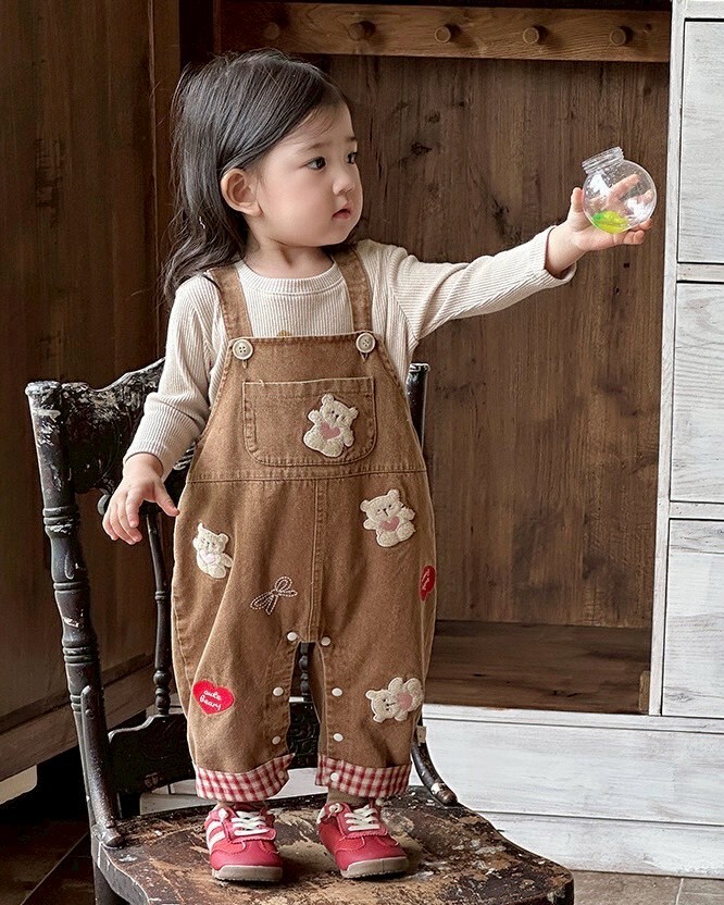 LINE_ALBUM_202596_250906_159