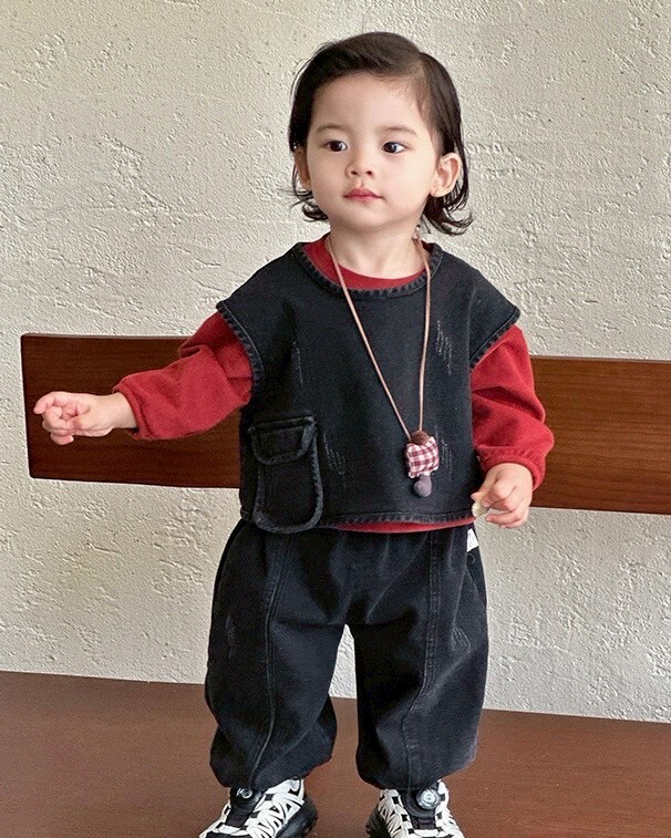 LINE_ALBUM_202596_250906_130