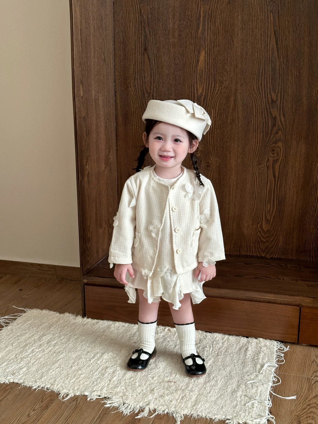 LINE_ALBUM_202596_250906_112