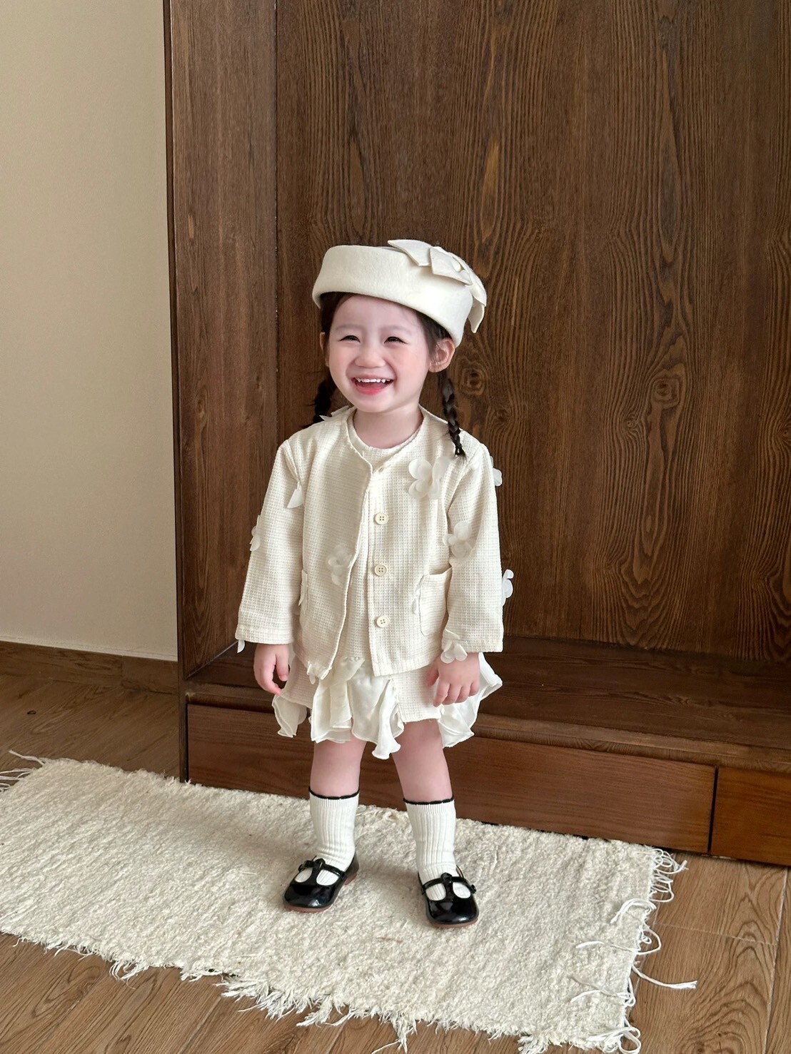 LINE_ALBUM_202596_250906_111