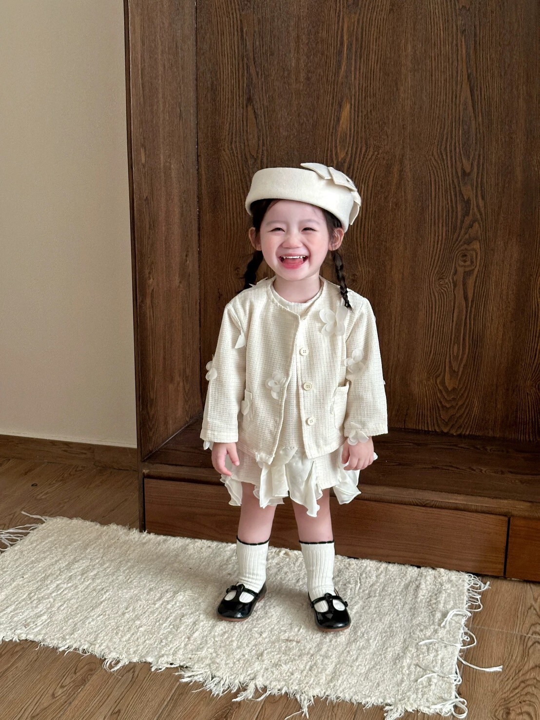 LINE_ALBUM_202596_250906_109