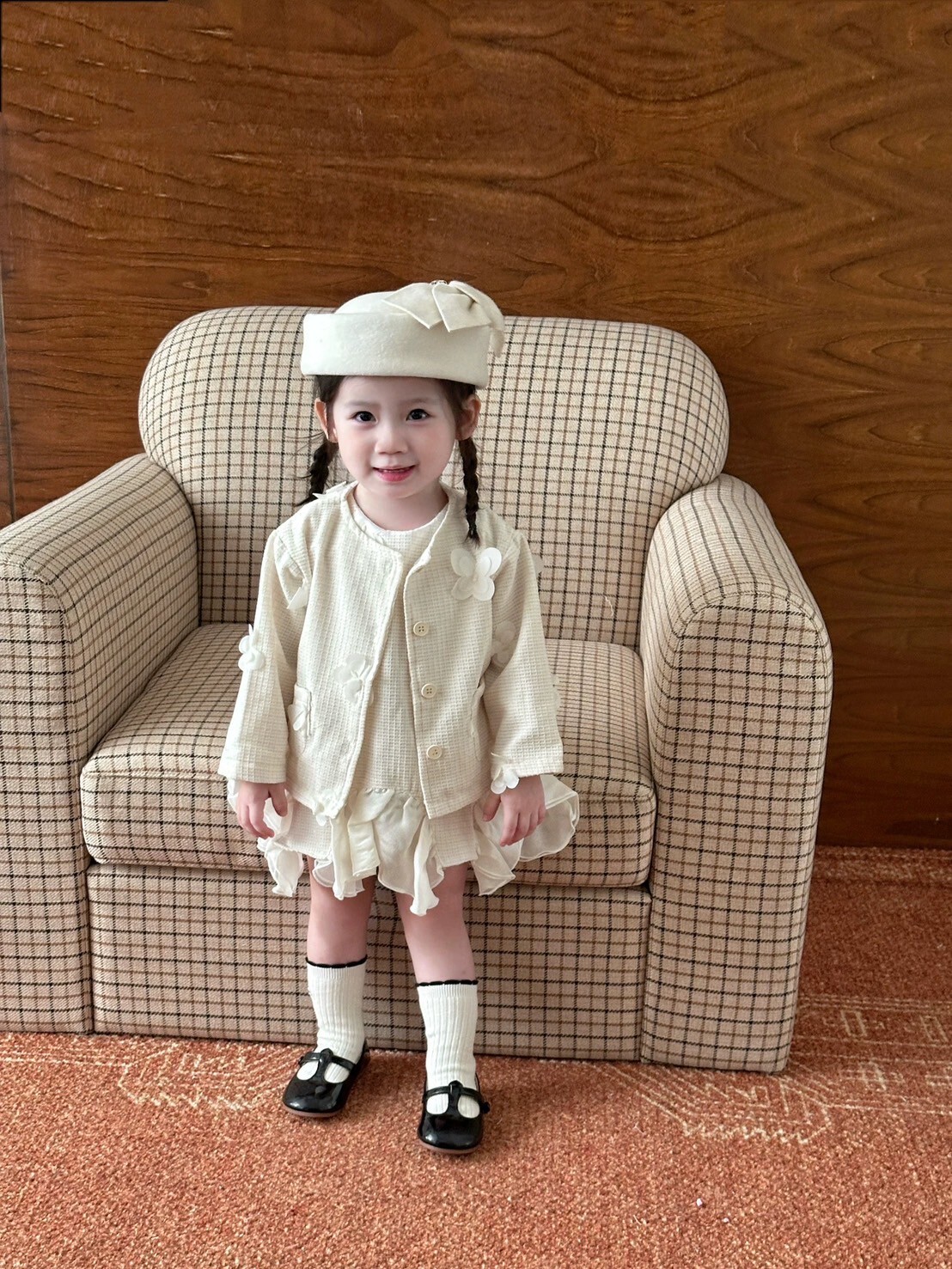 LINE_ALBUM_202596_250906_105