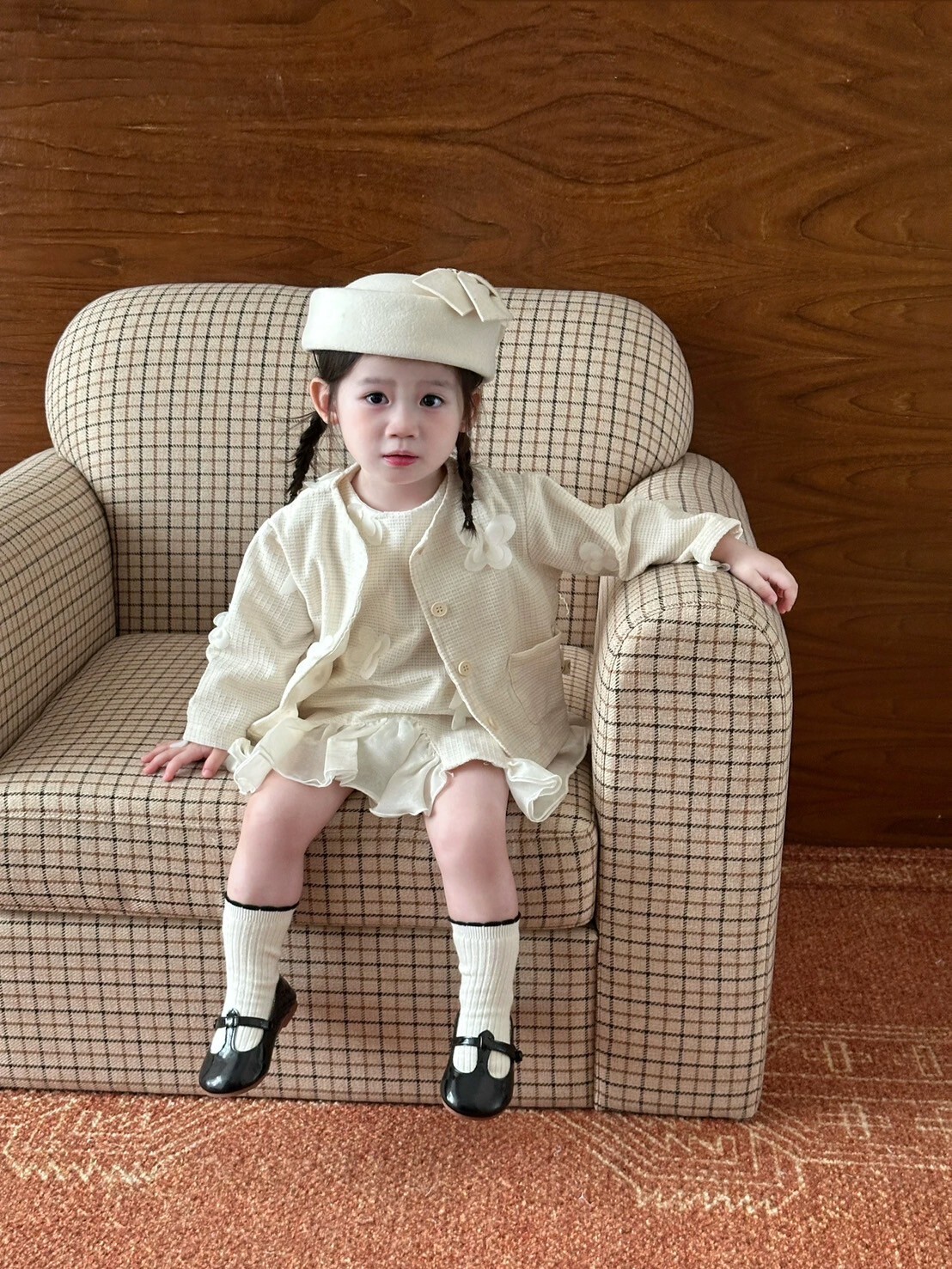 LINE_ALBUM_202596_250906_102